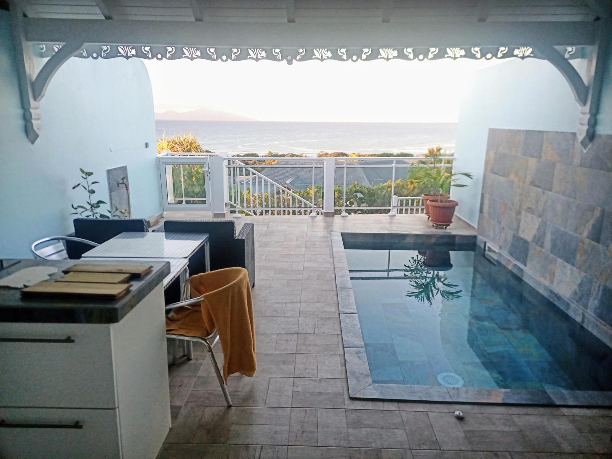 Aux Colibris Amoureux : Loft De Standing Avec Vue Mer Grand-Bourg  المظهر الخارجي الصورة