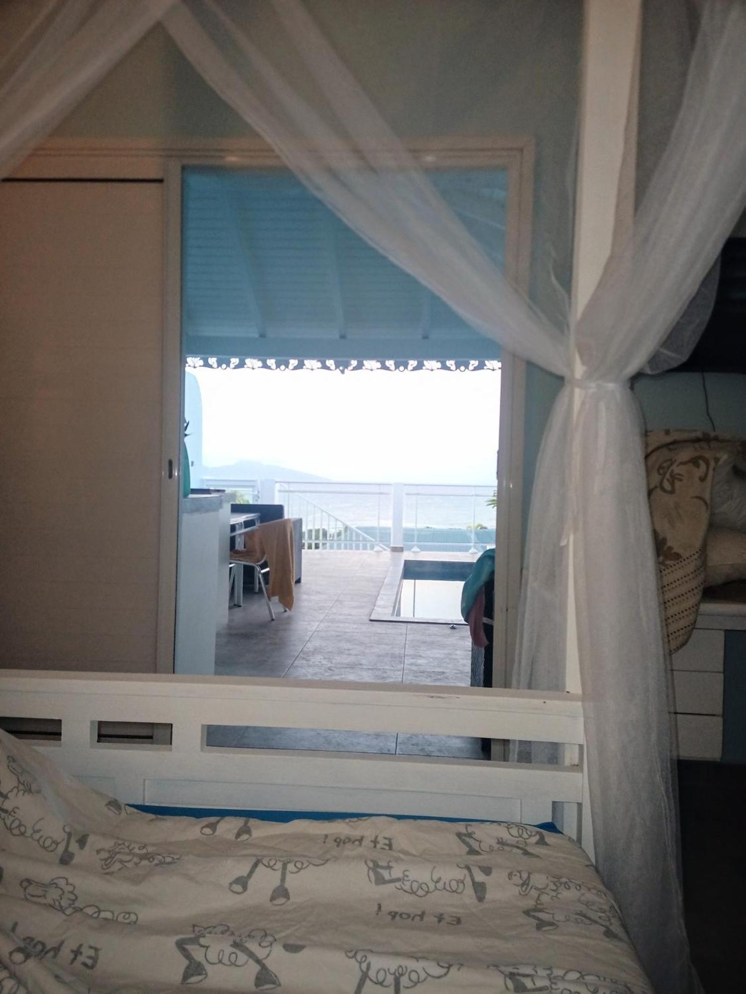 Aux Colibris Amoureux : Loft De Standing Avec Vue Mer Grand-Bourg  المظهر الخارجي الصورة