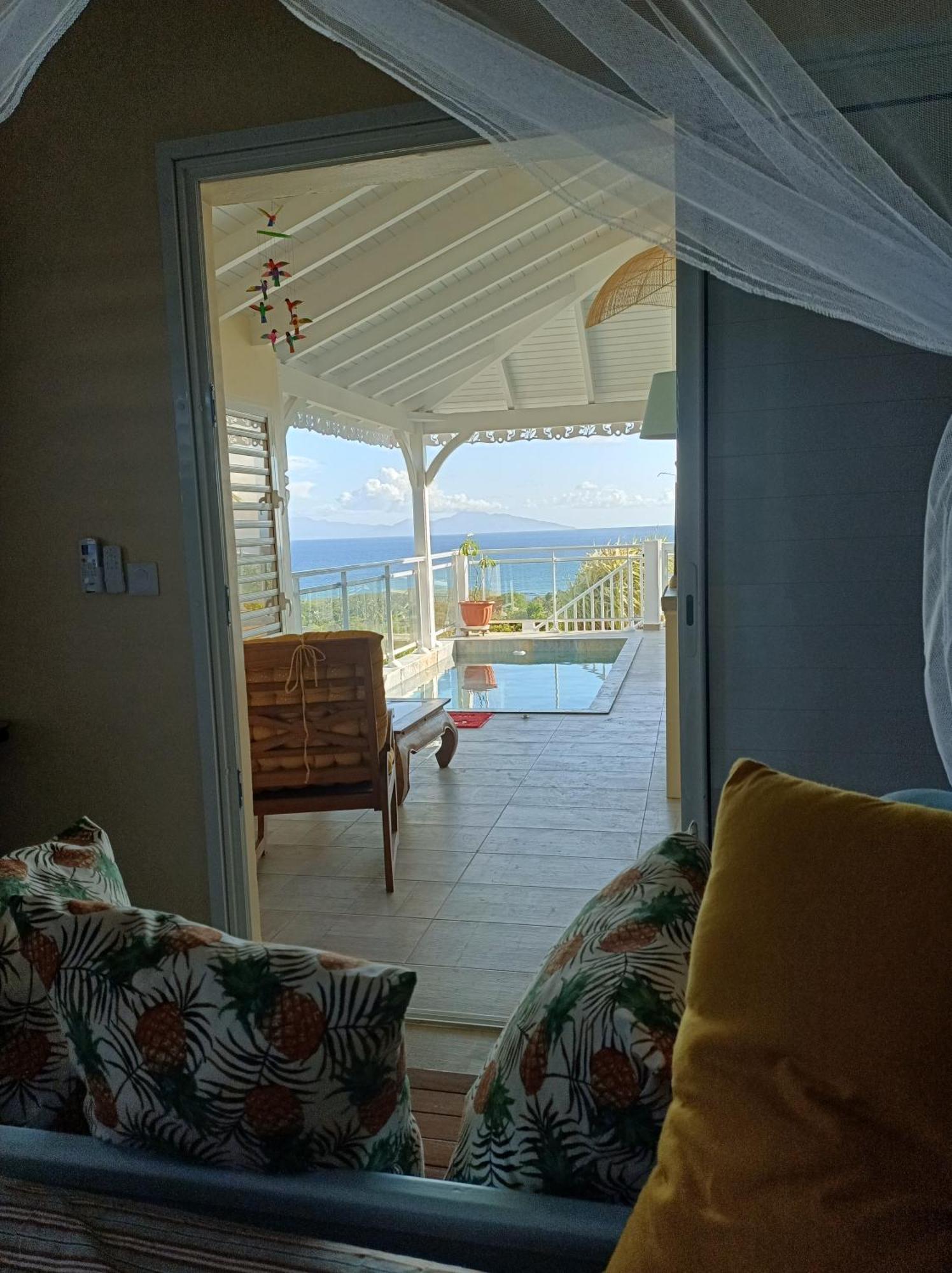 Aux Colibris Amoureux : Loft De Standing Avec Vue Mer Grand-Bourg  المظهر الخارجي الصورة